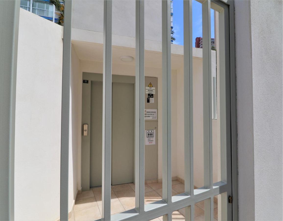 La Perla Benidorm Apartment Seaview & Pool Levante Beach Bagian luar foto